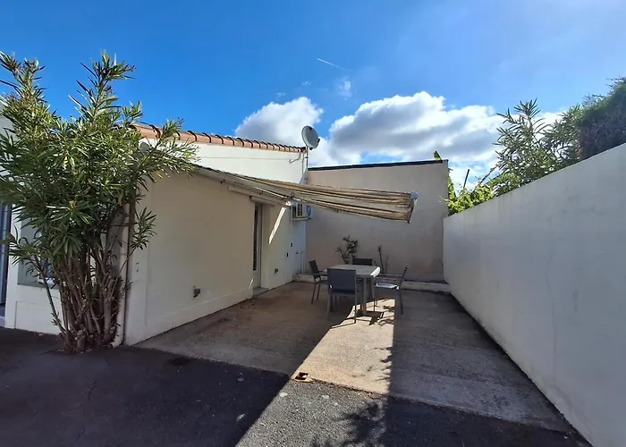 Cosy Avec Mezzanine, Proche Et Commerces - - Fr-1-706-29 Apartamento *